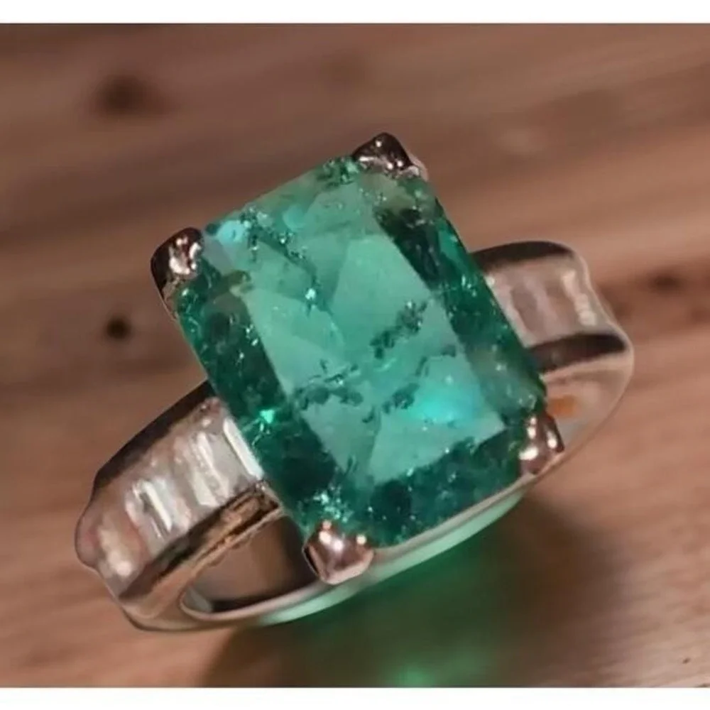 New 6 Rose Gold Simulated Emerald Cocktail Ring Antique Solitaire Baguettes CZ